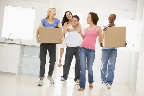 Risk assessment and property protection during removals