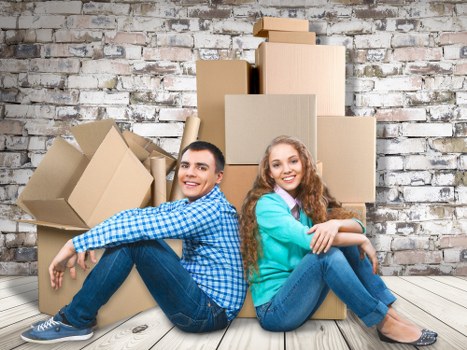 Moving truck for residential and office relocations in South Croydon